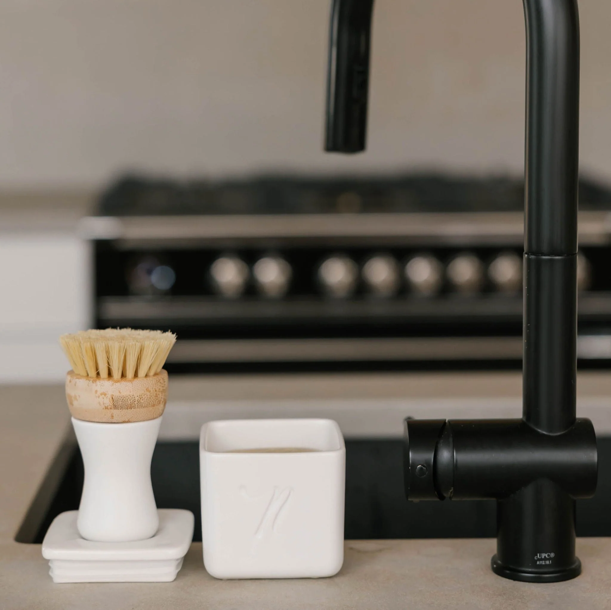 Kitchen Brush - Image 9